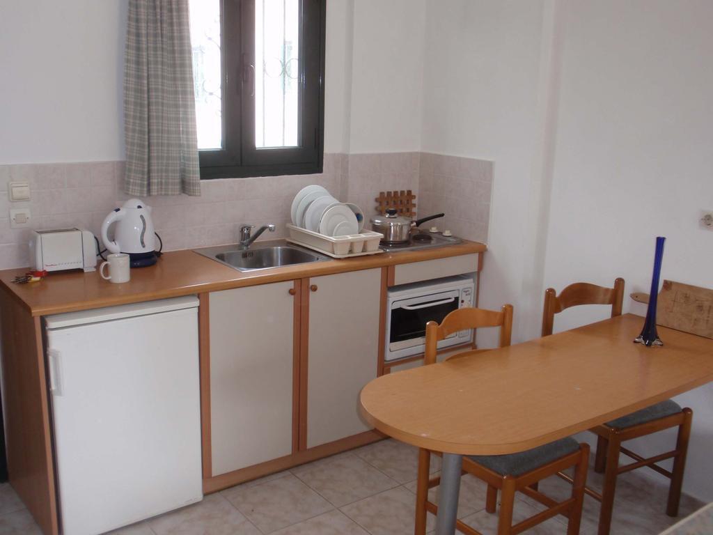 Yianetta Hotel Apartments Kavos Luaran gambar